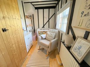 Rectory Road- click for photo gallery